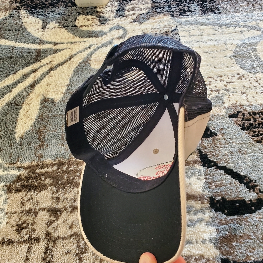 Bass Pro snapback - Picture 3 of 4